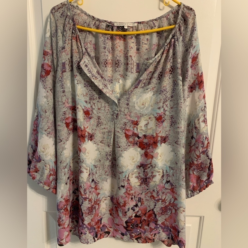 1XL Women’s Top, 1/4 sleeve, 💯 Polyester, P2P 25, Preloved